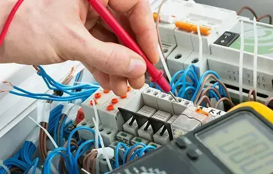 Professional electrician in Bermondsey
